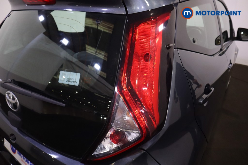 Toyota Aygo X-Play Manual Petrol Hatchback - Stock Number (1586610) - 28th supplementary image