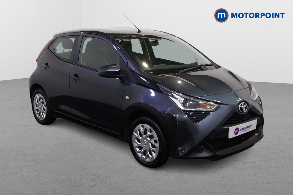Toyota Aygo X-Play Manual Petrol Hatchback - Stock Number (1586610) - Drivers side front corner