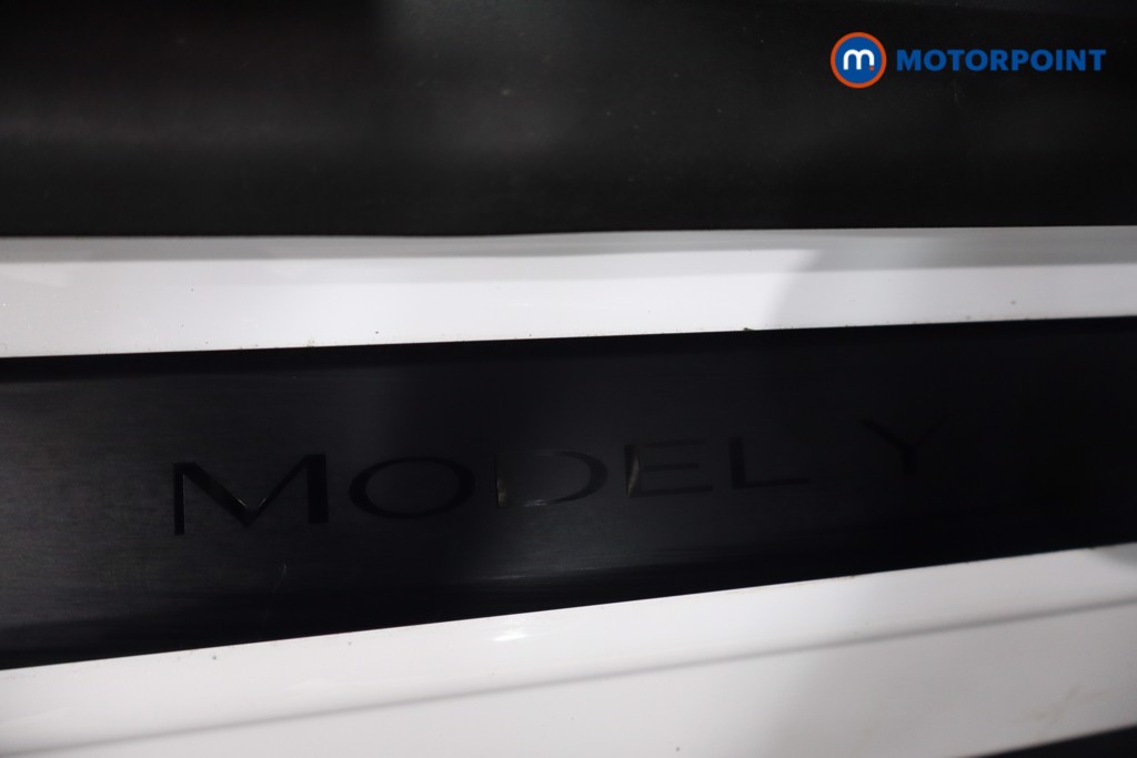 Tesla Model Y Long Range Automatic Electric SUV - Stock Number (1586724) - 18th supplementary image