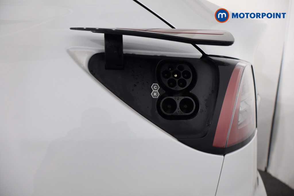 Tesla Model Y Long Range Automatic Electric SUV - Stock Number (1586724) - 29th supplementary image