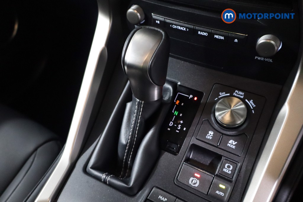 Lexus NX 300H 2.5 5Dr Cvt 8" Nav Automatic Petrol-Electric Hybrid SUV - Stock Number (1586725) - 17th supplementary image