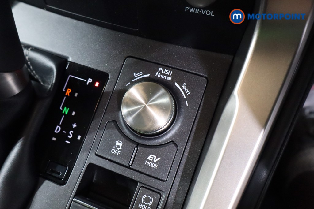 Lexus NX 300H 2.5 5Dr Cvt 8" Nav Automatic Petrol-Electric Hybrid SUV - Stock Number (1586725) - 18th supplementary image