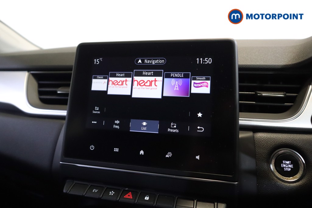 Renault Captur Techno Automatic Petrol Plug-In Hybrid SUV - Stock Number (1586786) - 14th supplementary image