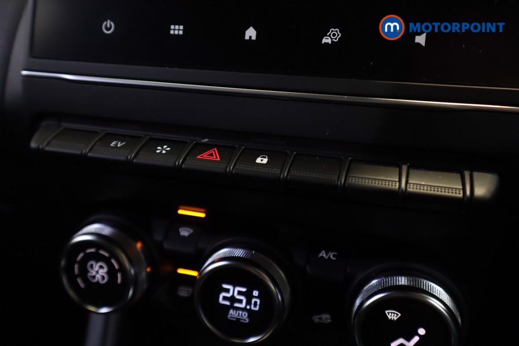 Renault Captur Techno Automatic Petrol Plug-In Hybrid SUV - Stock Number (1586786) - 17th supplementary image