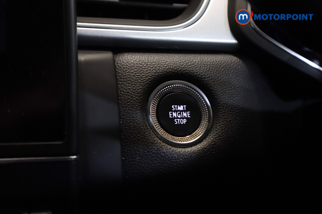 Renault Captur Techno Automatic Petrol Plug-In Hybrid SUV - Stock Number (1586786) - 18th supplementary image