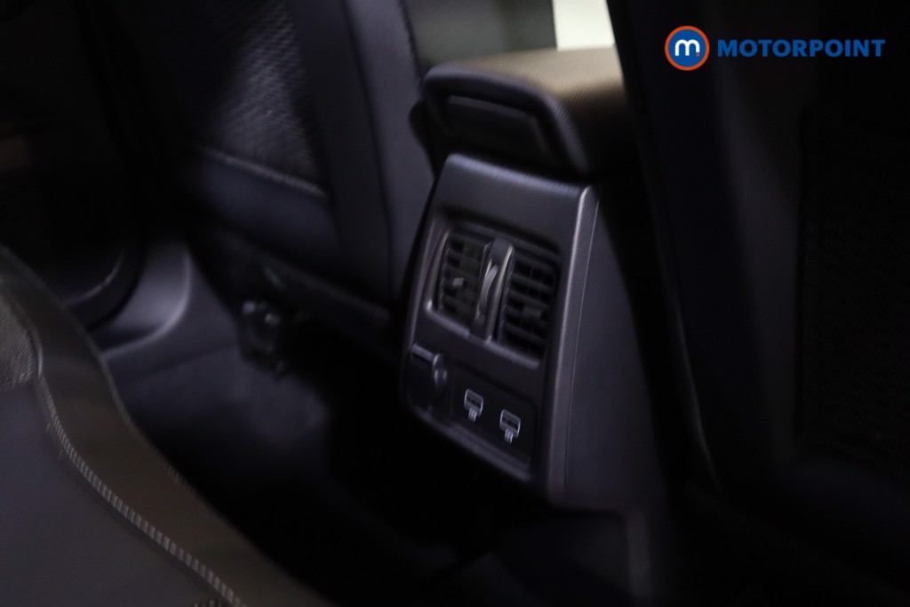 Renault Captur Techno Automatic Petrol Plug-In Hybrid SUV - Stock Number (1586786) - 29th supplementary image