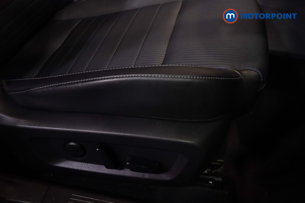 Nissan Qashqai Tekna Automatic Petrol SUV - Stock Number (1586803) - 6th supplementary image