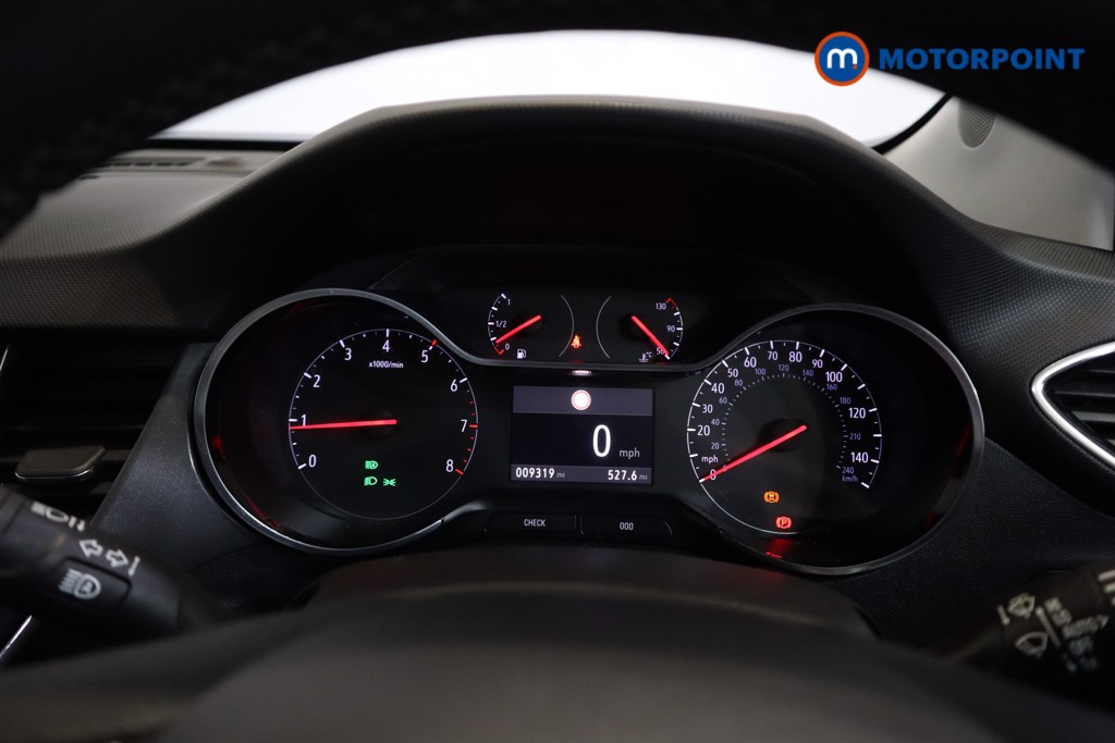 Vauxhall Crossland Ultimate Manual Diesel SUV - Stock Number (1586978) - 11th supplementary image