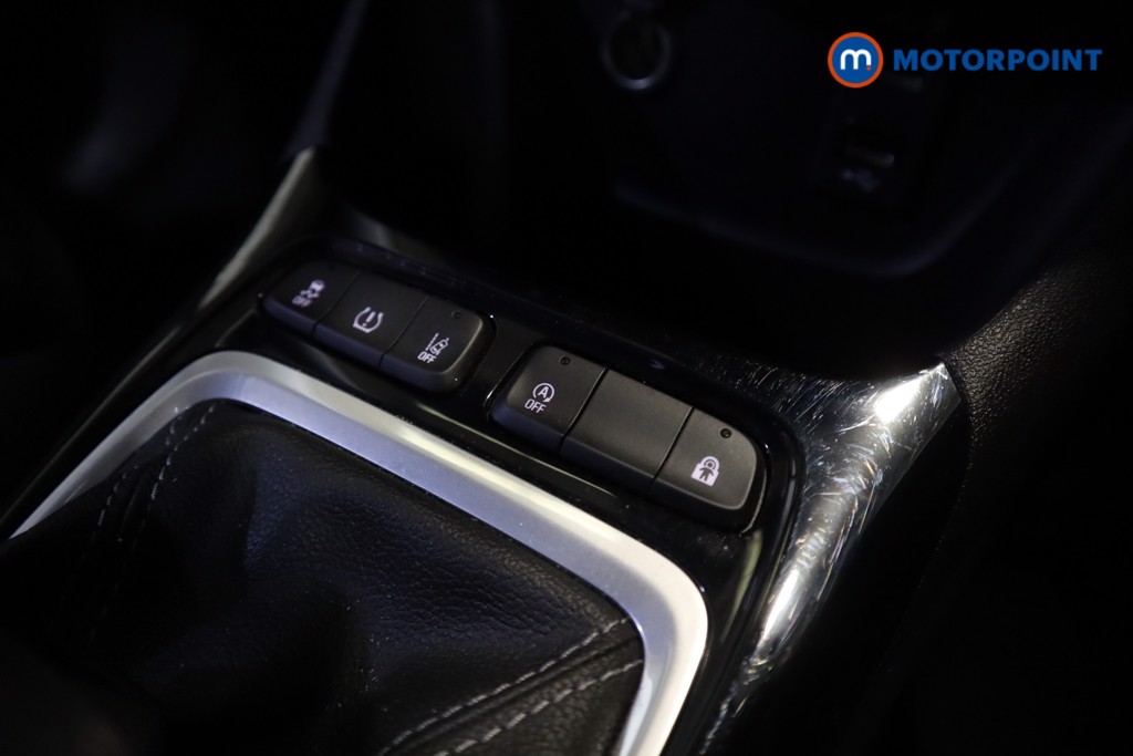 Vauxhall Crossland Ultimate Manual Diesel SUV - Stock Number (1586978) - 18th supplementary image