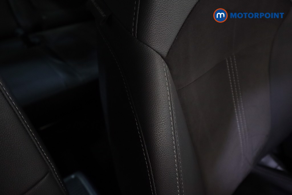 Vauxhall Crossland Ultimate Manual Diesel SUV - Stock Number (1586978) - 20th supplementary image