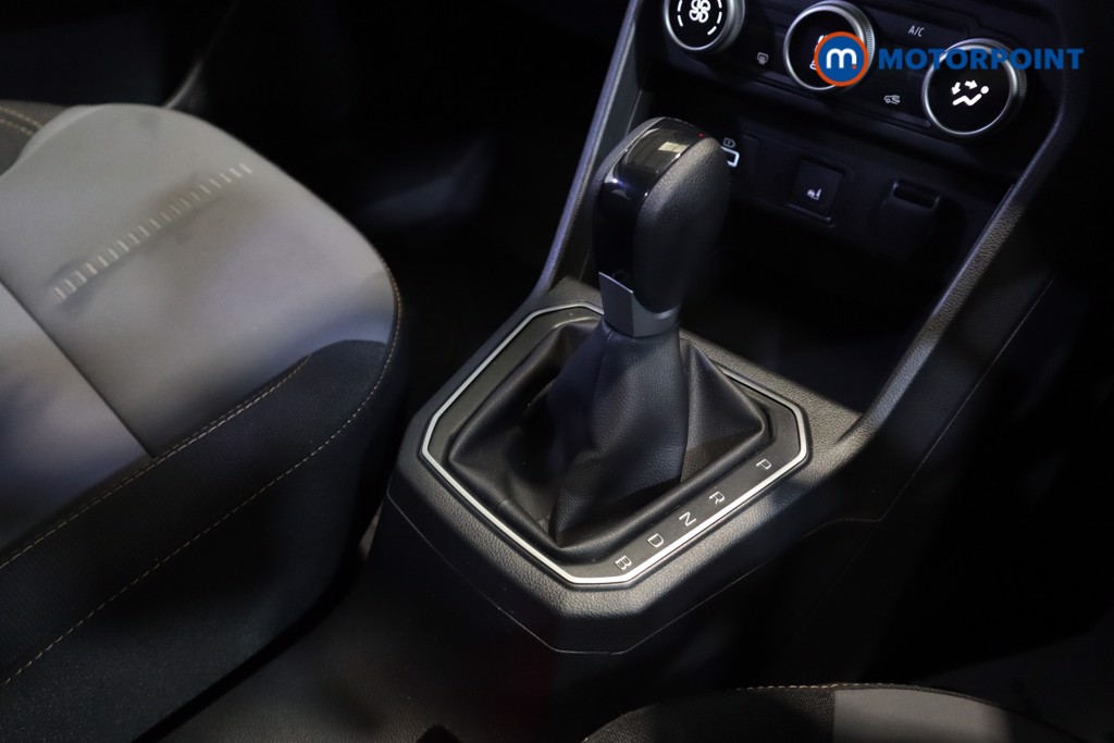 Dacia Jogger Extreme Automatic Petrol-Electric Hybrid People Carrier - Stock Number (1587017) - 21st supplementary image