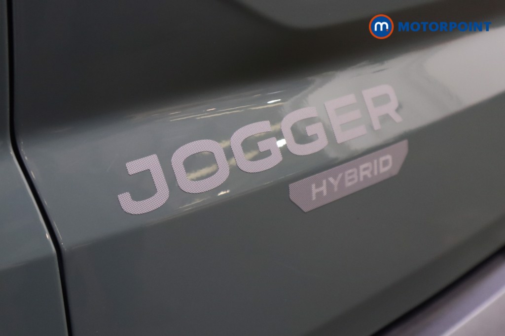 Dacia Jogger Extreme Automatic Petrol-Electric Hybrid People Carrier - Stock Number (1587017) - 47th supplementary image