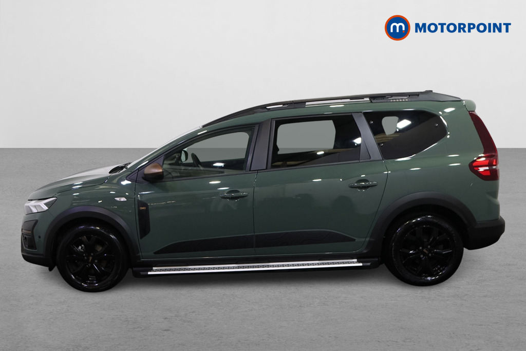 Dacia Jogger Extreme Automatic Petrol-Electric Hybrid People Carrier - Stock Number (1587017) - Passenger side