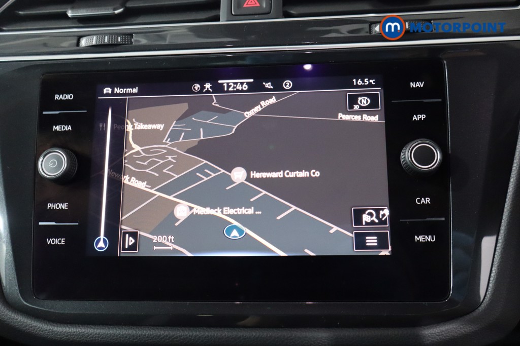 Volkswagen Tiguan R-Line Edition Automatic Petrol SUV - Stock Number (1587027) - 2nd supplementary image