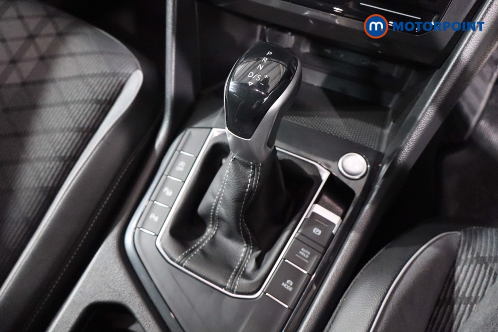 Volkswagen Tiguan R-Line Edition Automatic Petrol SUV - Stock Number (1587027) - 14th supplementary image