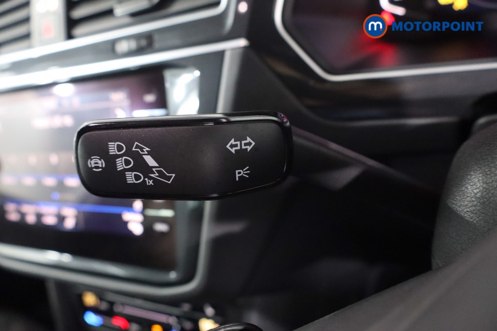 Volkswagen Tiguan R-Line Edition Automatic Petrol SUV - Stock Number (1587027) - 20th supplementary image