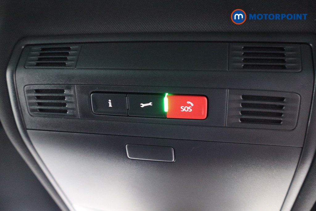 Volkswagen Tiguan R-Line Edition Automatic Petrol SUV - Stock Number (1587027) - 26th supplementary image