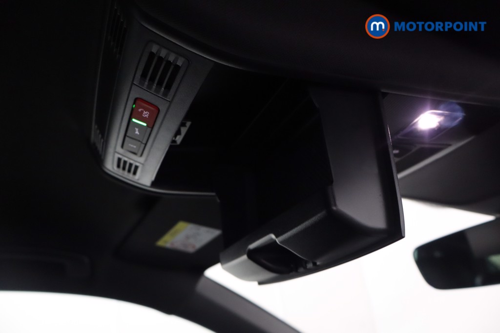 Volkswagen Tiguan R-Line Edition Automatic Petrol SUV - Stock Number (1587027) - 27th supplementary image