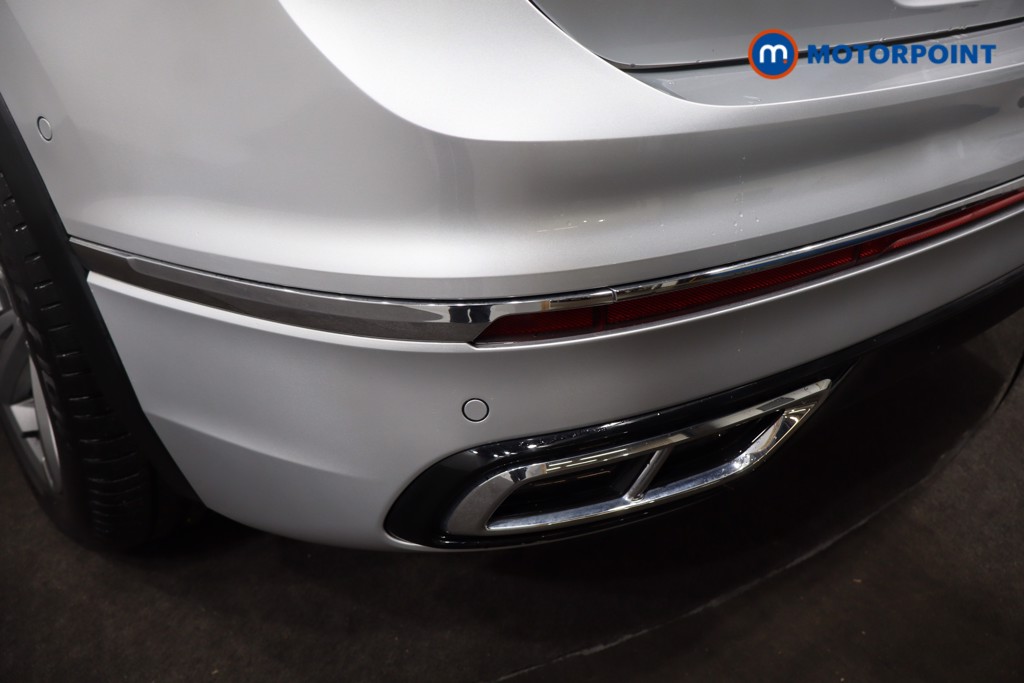 Volkswagen Tiguan R-Line Edition Automatic Petrol SUV - Stock Number (1587027) - 37th supplementary image