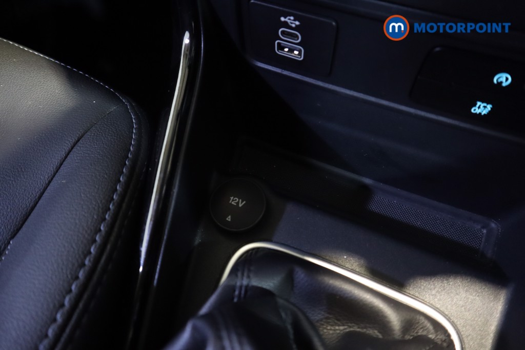 Ford Ecosport Active Manual Petrol SUV - Stock Number (1587223) - 20th supplementary image
