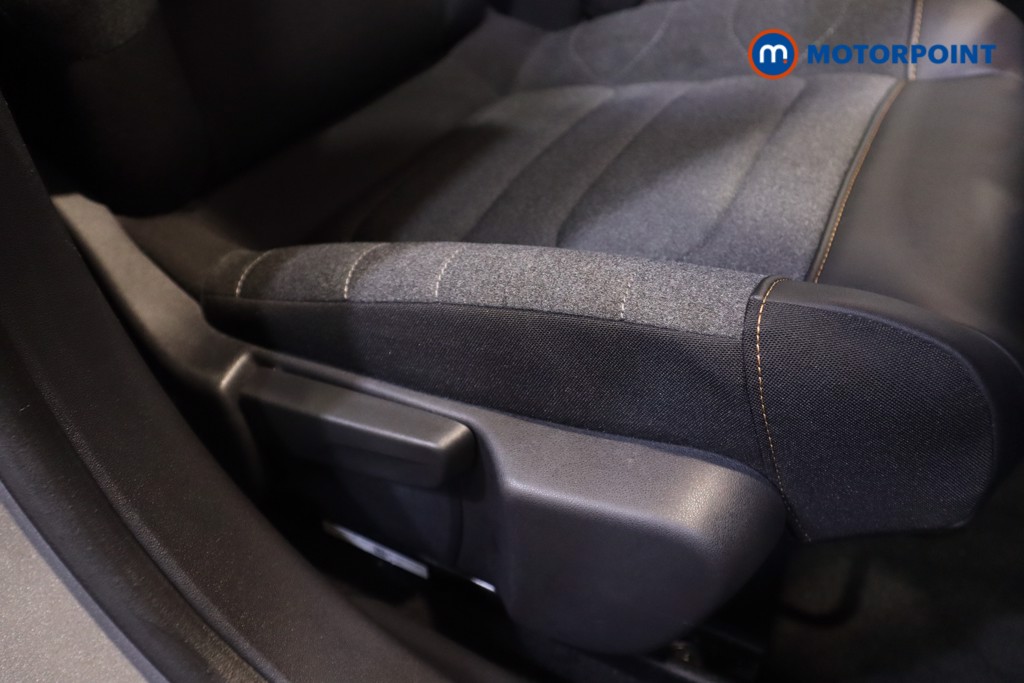 Citroen C3 MAX Manual Petrol Hatchback - Stock Number (1587243) - 6th supplementary image