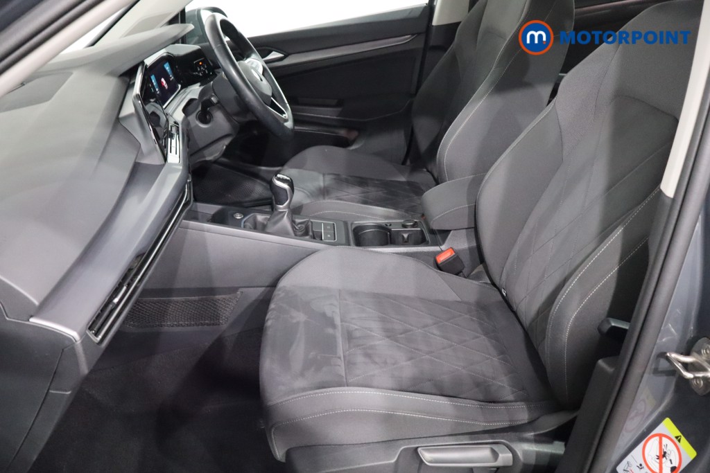 Volkswagen Golf Style Manual Petrol Hatchback - Stock Number (1570963) - 4th supplementary image