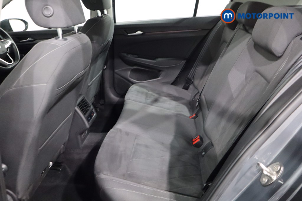 Volkswagen Golf Style Manual Petrol Hatchback - Stock Number (1570963) - 5th supplementary image