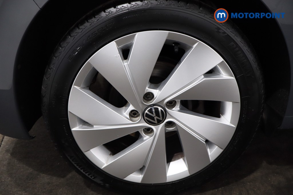 Volkswagen Golf Style Manual Petrol Hatchback - Stock Number (1570963) - 9th supplementary image