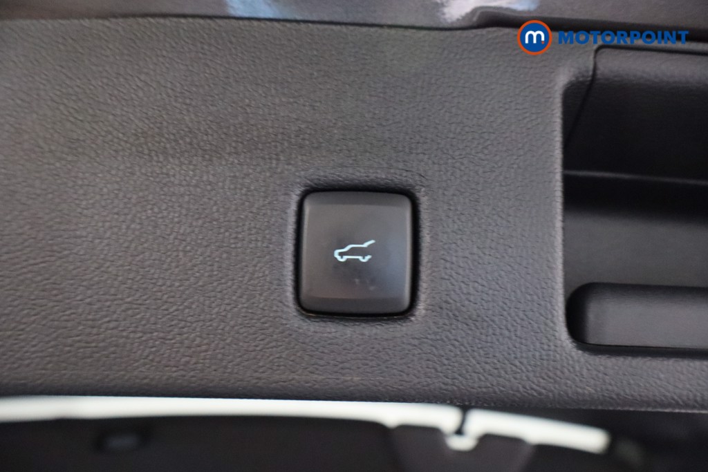 Ford Kuga St-Line Automatic Petrol Plug-In Hybrid SUV - Stock Number (1578778) - 39th supplementary image
