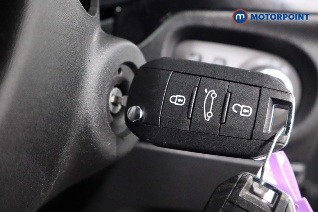 Vauxhall Corsa GS Automatic Petrol Hatchback - Stock Number (1582177) - 13th supplementary image