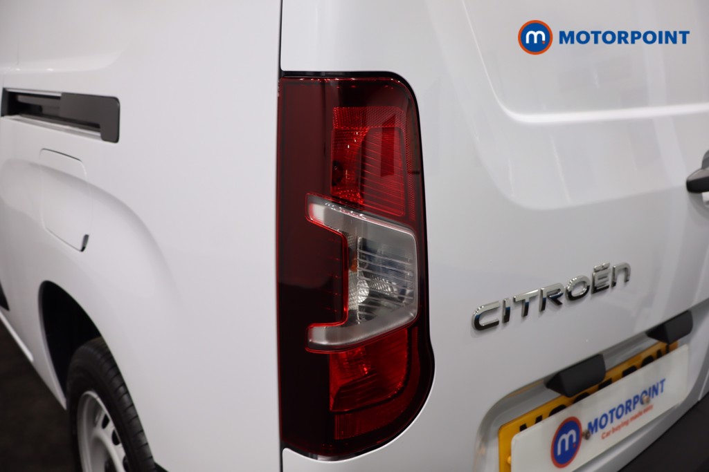 Citroen Berlingo Enterprise Manual Diesel Crew Bus - Stock Number (1582254) - 30th supplementary image