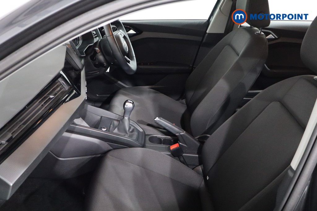 Audi A1 Technik Manual Petrol Hatchback - Stock Number (1583930) - 4th supplementary image