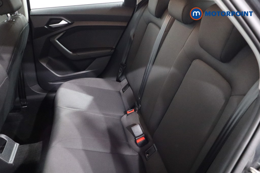 Audi A1 Technik Manual Petrol Hatchback - Stock Number (1583930) - 5th supplementary image