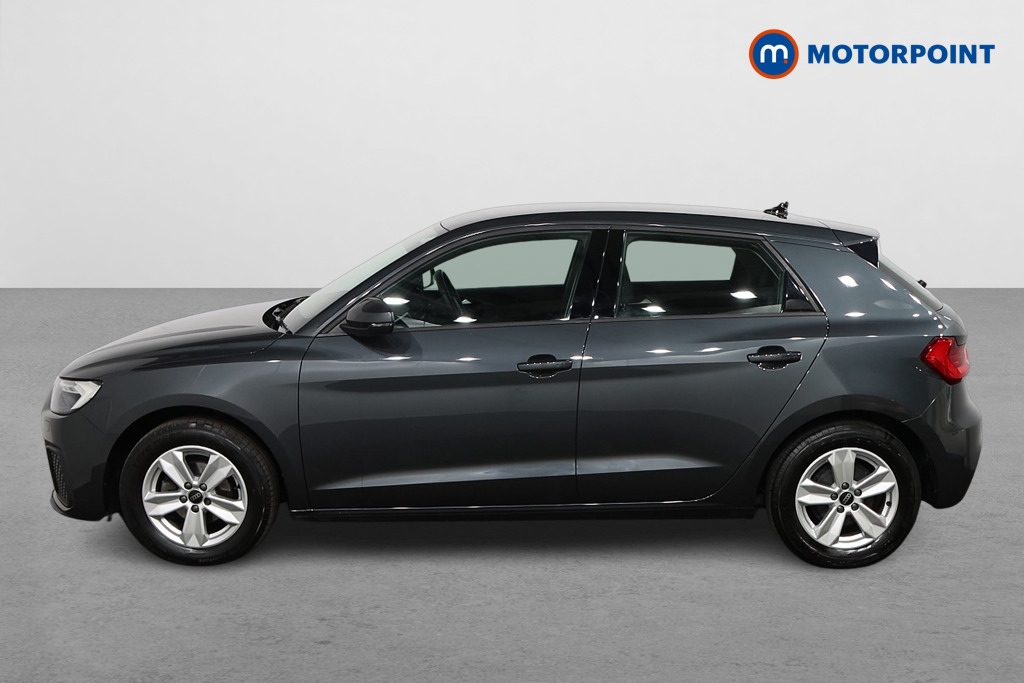 Audi A1 Technik Manual Petrol Hatchback - Stock Number (1583930) - Passenger side