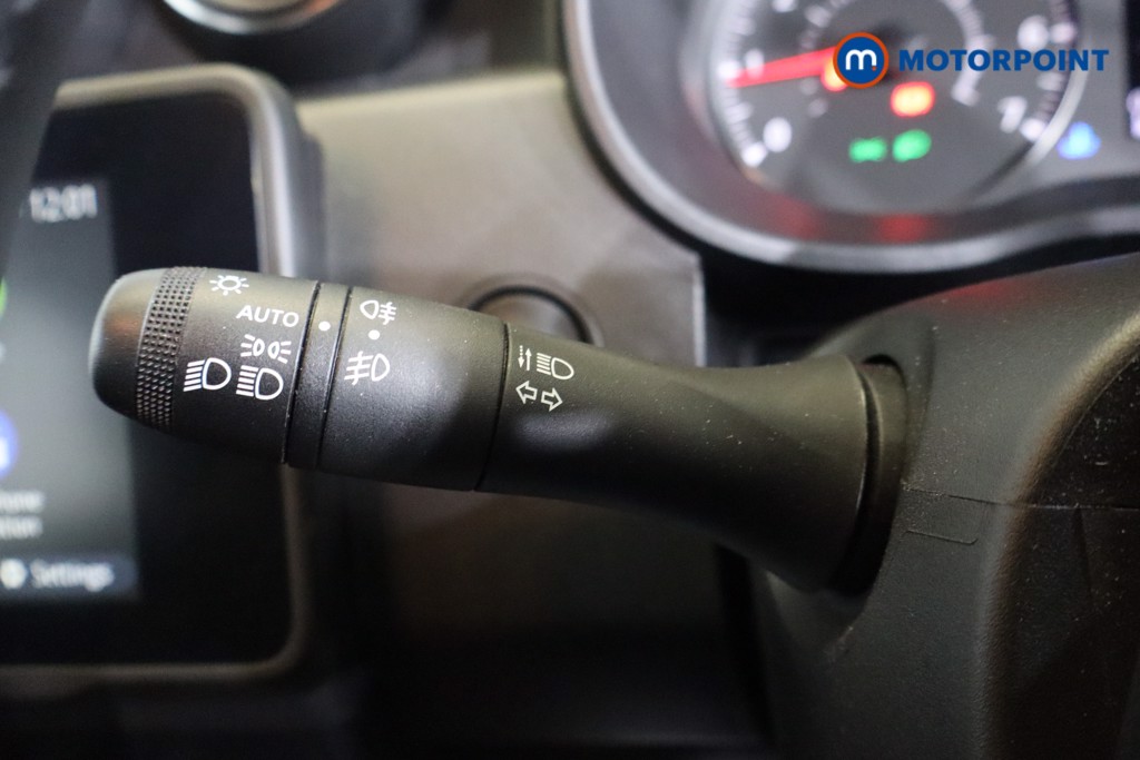 Dacia Duster Prestige Manual Diesel SUV - Stock Number (1584105) - 4th supplementary image