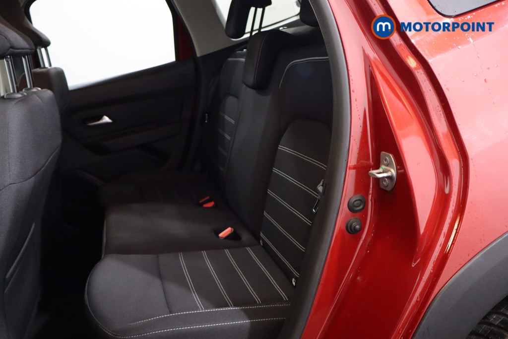 Dacia Duster Prestige Manual Diesel SUV - Stock Number (1584105) - 17th supplementary image