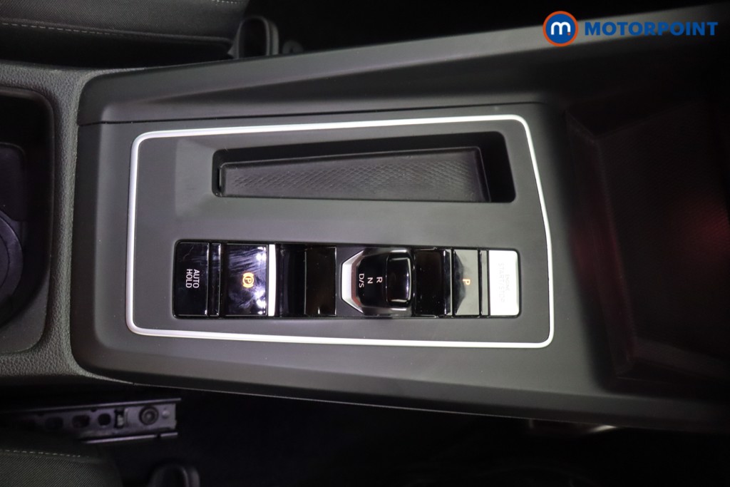 Volkswagen Golf Style Automatic Petrol Hatchback - Stock Number (1585124) - 7th supplementary image