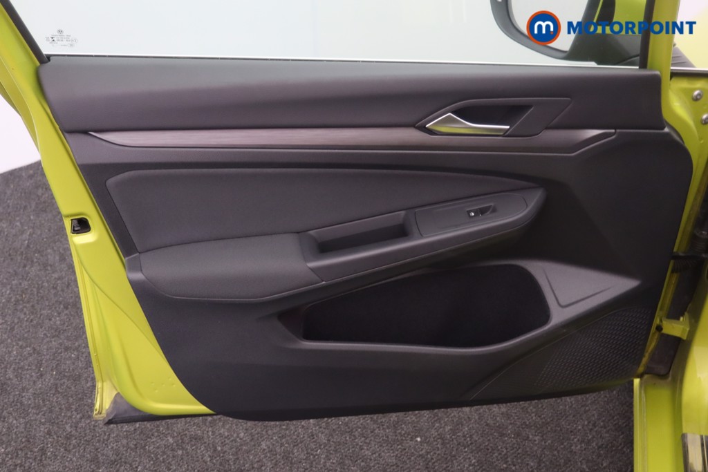 Volkswagen Golf Style Automatic Petrol Hatchback - Stock Number (1585124) - 19th supplementary image