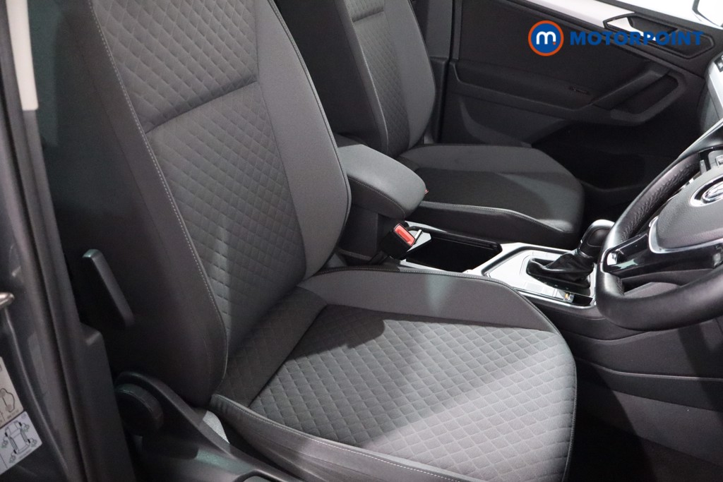 Volkswagen Tiguan Match Automatic Petrol SUV - Stock Number (1585154) - 23rd supplementary image