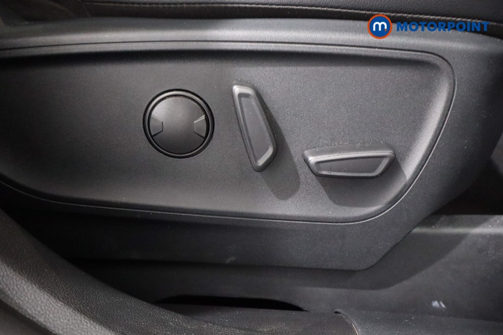 Ford Kuga St-Line X Edition Manual Petrol SUV - Stock Number (1585278) - 19th supplementary image