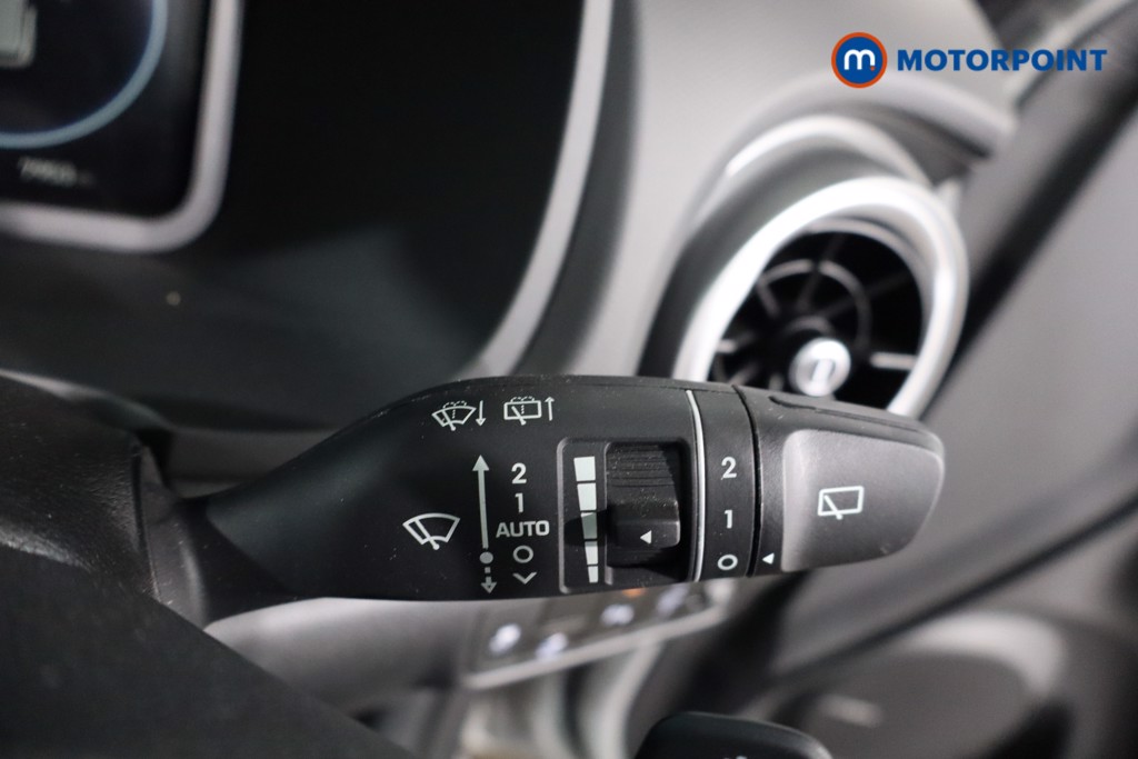 Hyundai Kona Premium Automatic Electric SUV - Stock Number (1585604) - 19th supplementary image