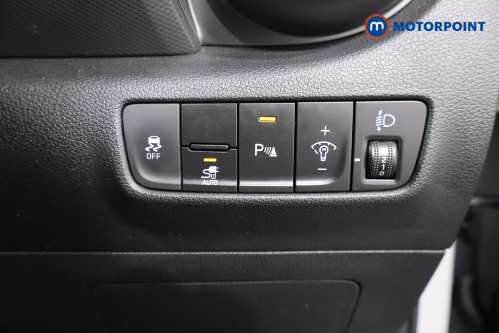Hyundai Kona Premium Automatic Electric SUV - Stock Number (1585604) - 21st supplementary image