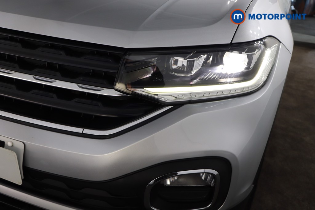 Volkswagen T-Cross SEL Manual Petrol SUV - Stock Number (1586331) - 21st supplementary image