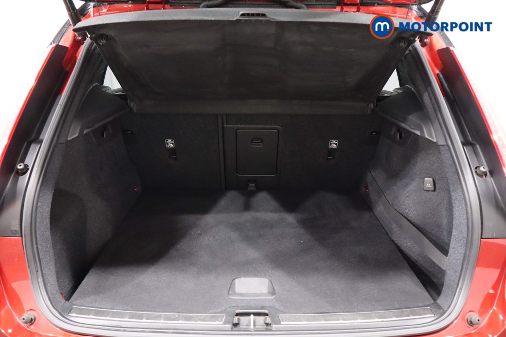 Volvo Xc40 R Design Manual Petrol SUV - Stock Number (1586367) - 37th supplementary image