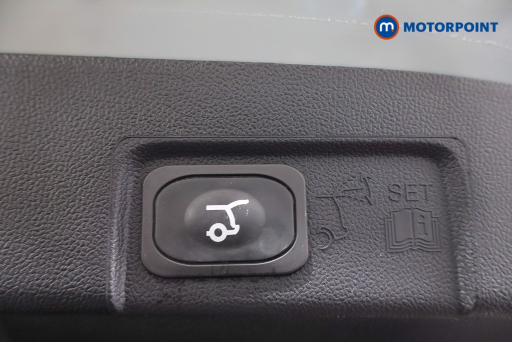 Ford Puma St-Line X Automatic Petrol SUV - Stock Number (1586678) - 35th supplementary image