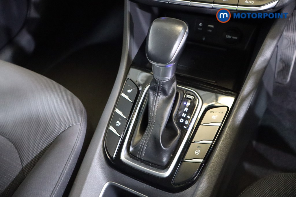 Hyundai Ioniq Premium Automatic Petrol-Electric Hybrid Hatchback - Stock Number (1570446) - 12th supplementary image