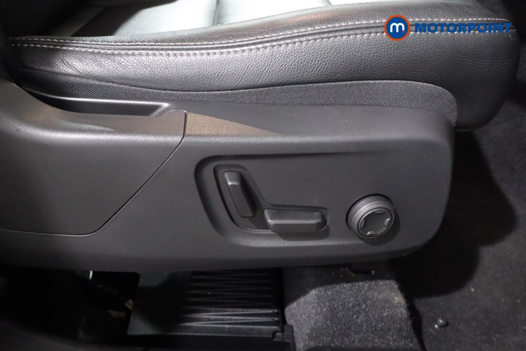 Volvo Xc40 Inscription Manual Petrol SUV - Stock Number (1575839) - 18th supplementary image