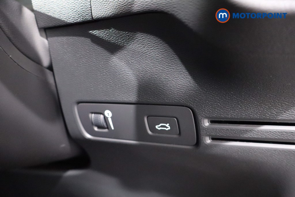 Volvo Xc40 Inscription Manual Petrol SUV - Stock Number (1575839) - 26th supplementary image