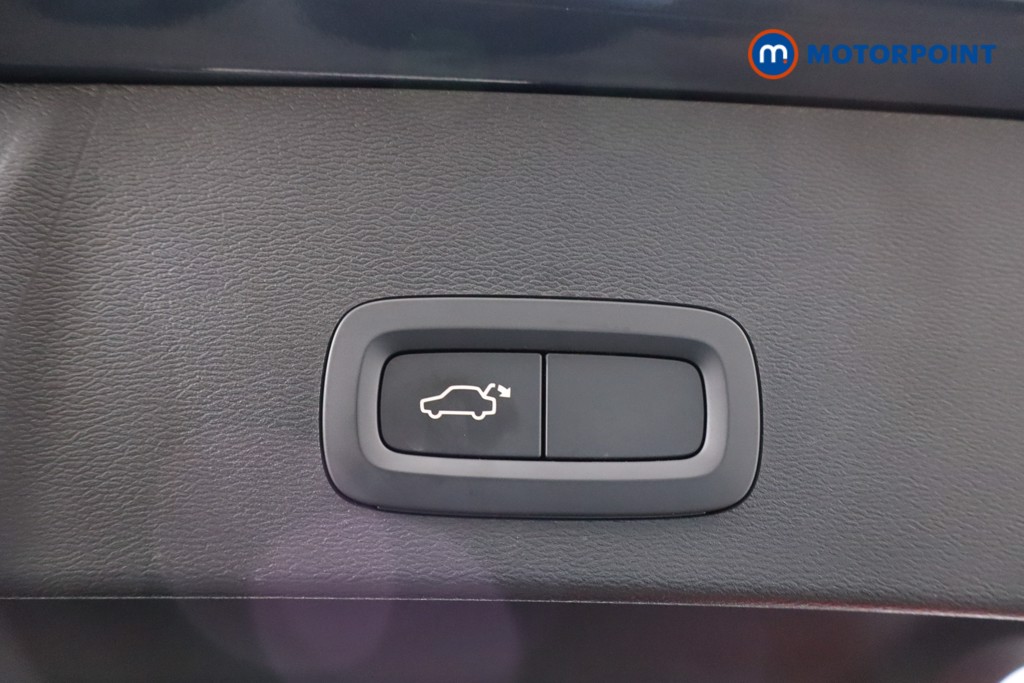 Volvo Xc40 Inscription Manual Petrol SUV - Stock Number (1575839) - 36th supplementary image