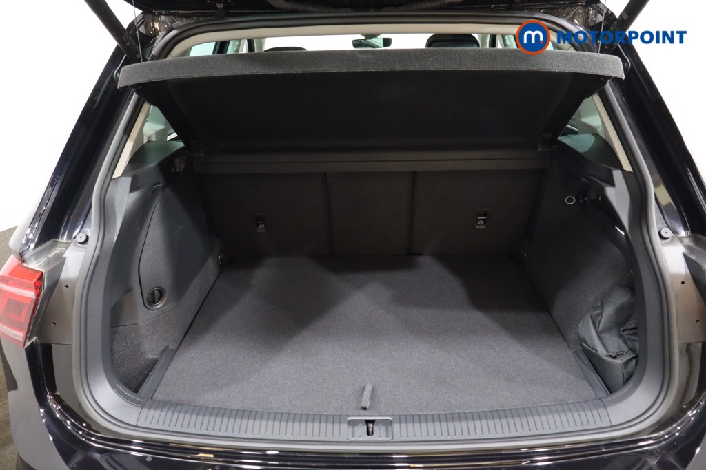 Volkswagen Tiguan Elegance Automatic Petrol Plug-In Hybrid SUV - Stock Number (1581366) - 25th supplementary image